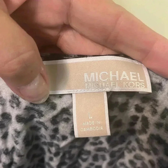Michael Kors, women’s leopard print,  black and gray excellent condition - Picture 6 of 6